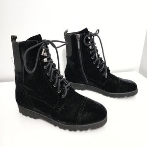 Donald J. Pliner Cailen Black Velvet Combat Boots Size 6